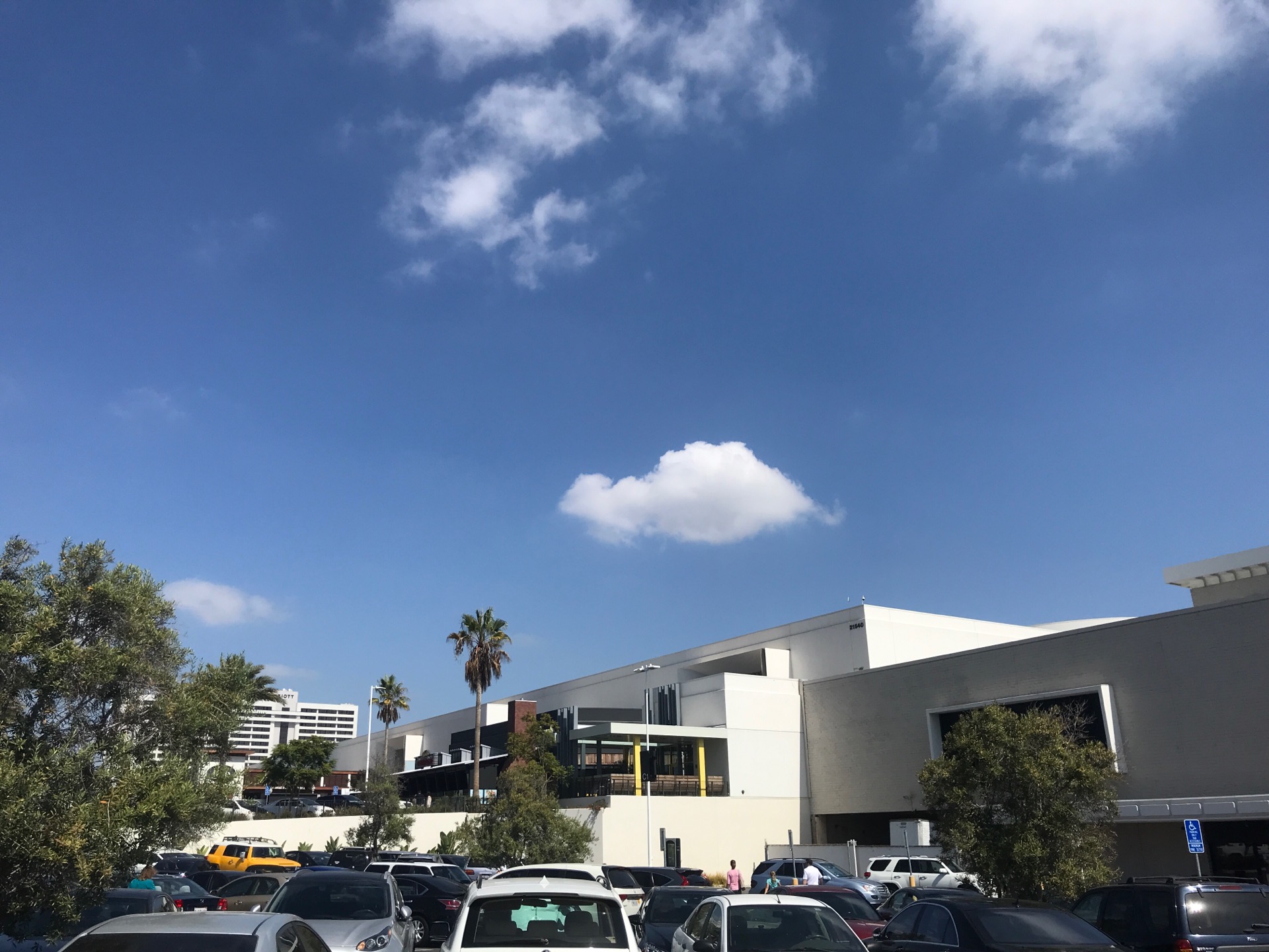 Del Amo Fashion Center